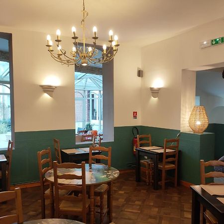 Le Royal Hotel Saint-Pol-sur-Ternoise Екстер'єр фото