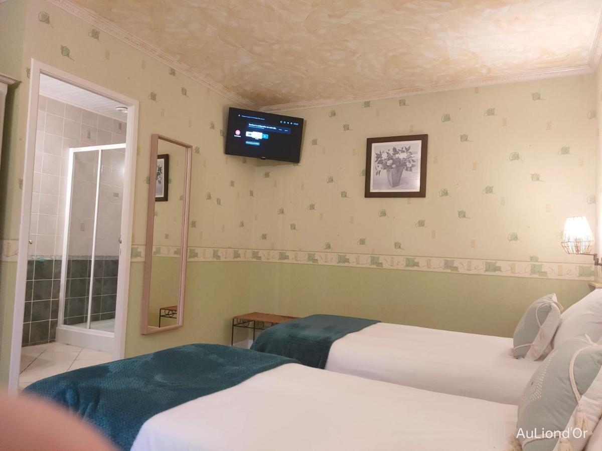 Le Royal Hotel Saint-Pol-sur-Ternoise Екстер'єр фото
